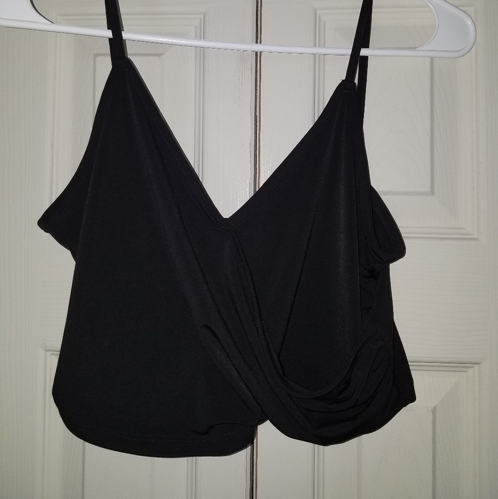 Black crop top